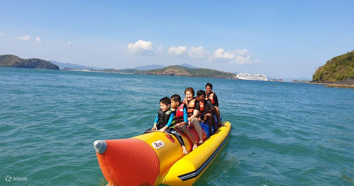 Naik Banana Boat di Langkawi dari Mega Water Sports Klook Indonesia